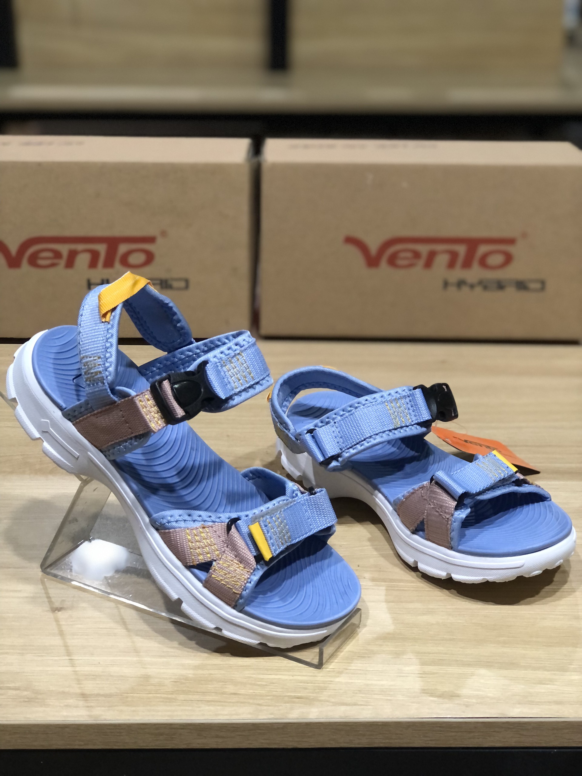 Giày Sandals Vento Nữ Quai Chéo đi chơi/đi học SD07015