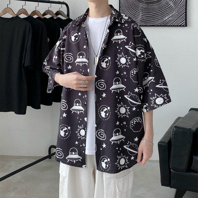 Áo sơ mi tay ngắn unisex, form rộng in hoạ tiết
