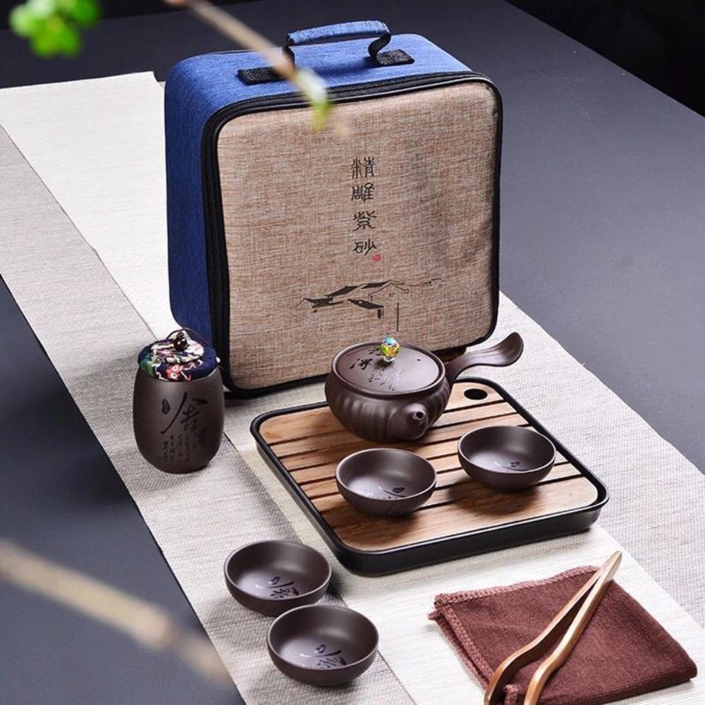 Bộ ấm chén uống trà Tử Sa du lịch 6 chén 12 món kèm khay đựng kèm túi đựng cao cấp,thiết kế sang trọng làm quà biếu tặng