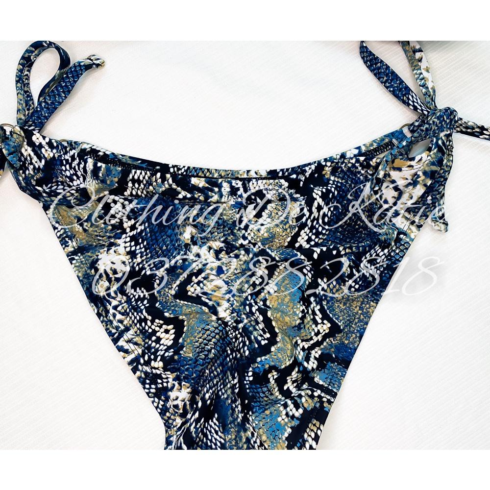 Bikini đồ bơi đi biển 2 mảnh da rắn quần tam giác buộc nơ sườn nhún tạo khe mông- by Clothing De Katie