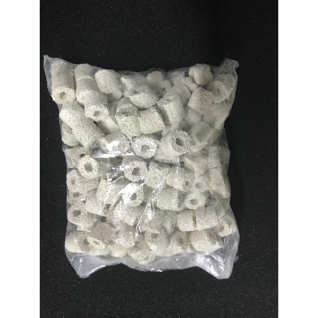 Sứ lỗ lọc nước - sứ viên lỗ vi sinh ̣vật liệu lọc cho hồ cá, bể cá , vật liệu lọc mang lại hiệu quả tốt nhất túi 1