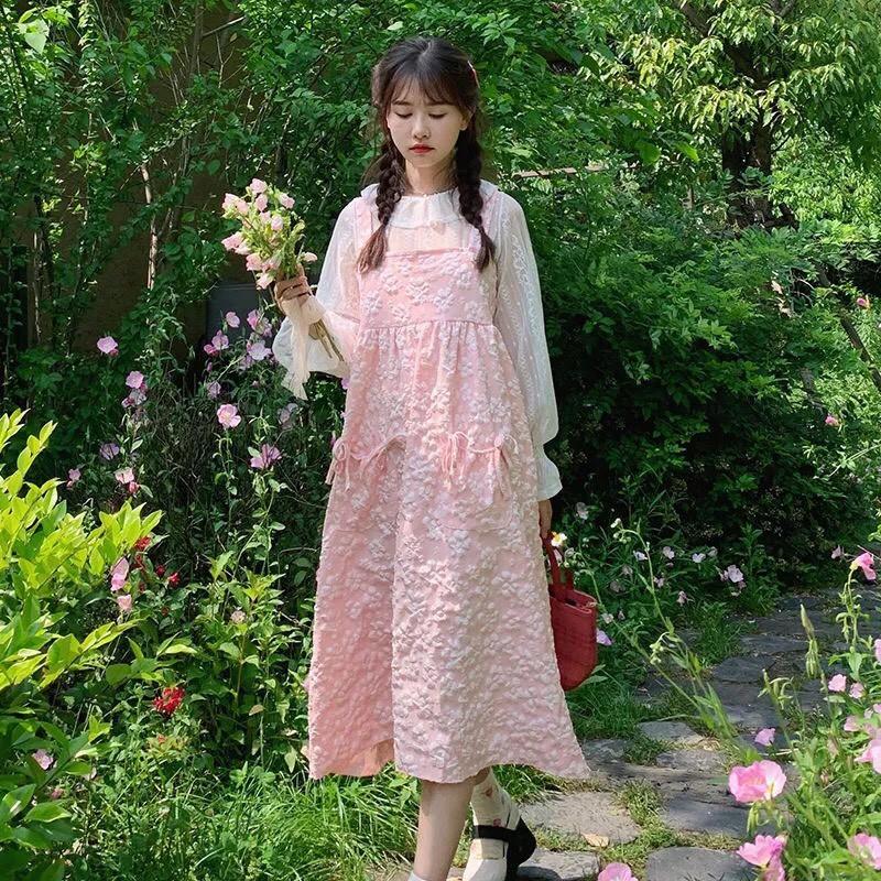 Set áo và váy hai dây hồng dễ thương