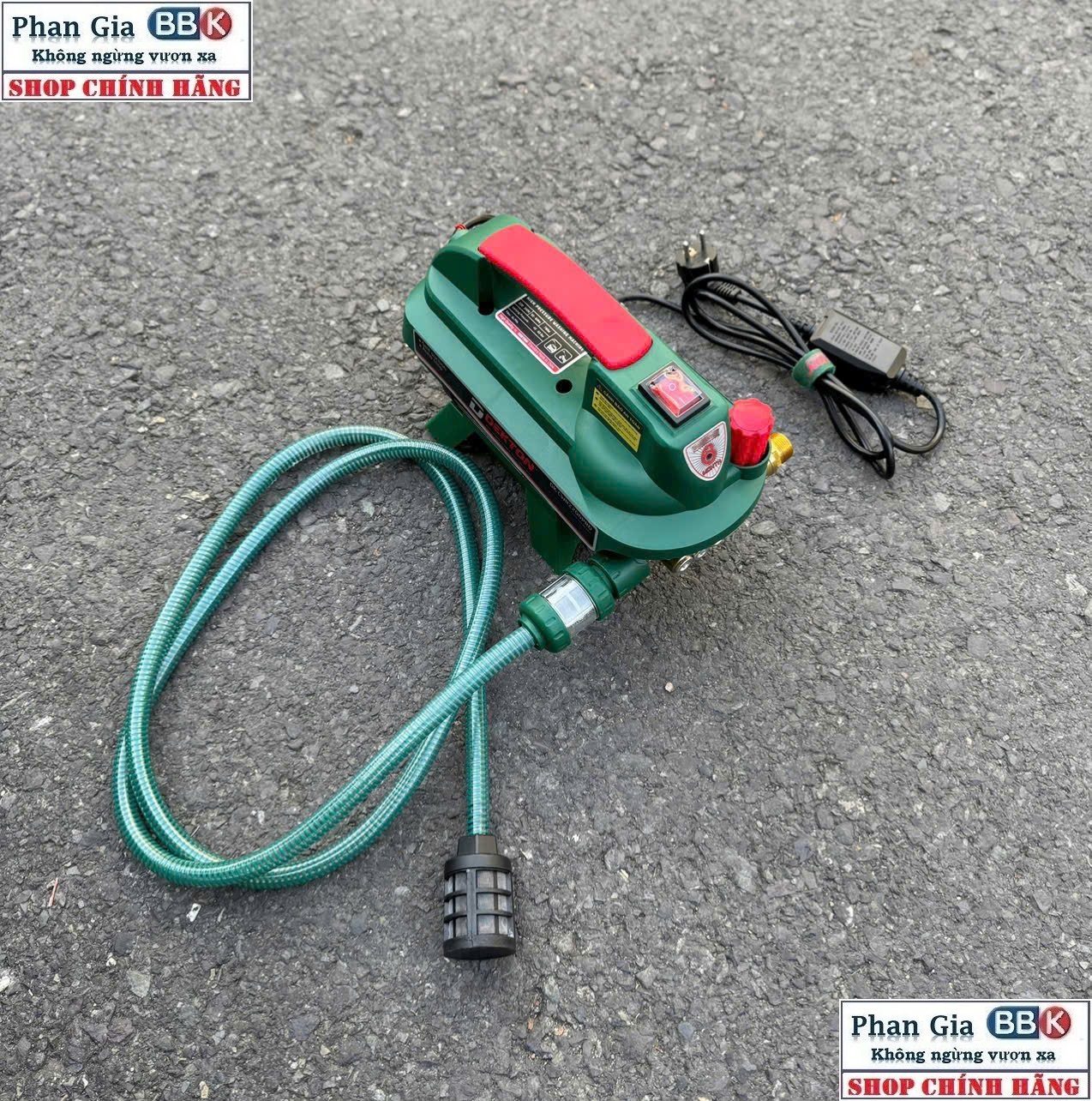 Máy Rửa Xe Gia Đình DEKTON DK-RX3001 Công suất lớn 1350w – Áp Lực Mạnh, Bền Bỉ Bảo hành 1 năm - Thế Hệ Mới