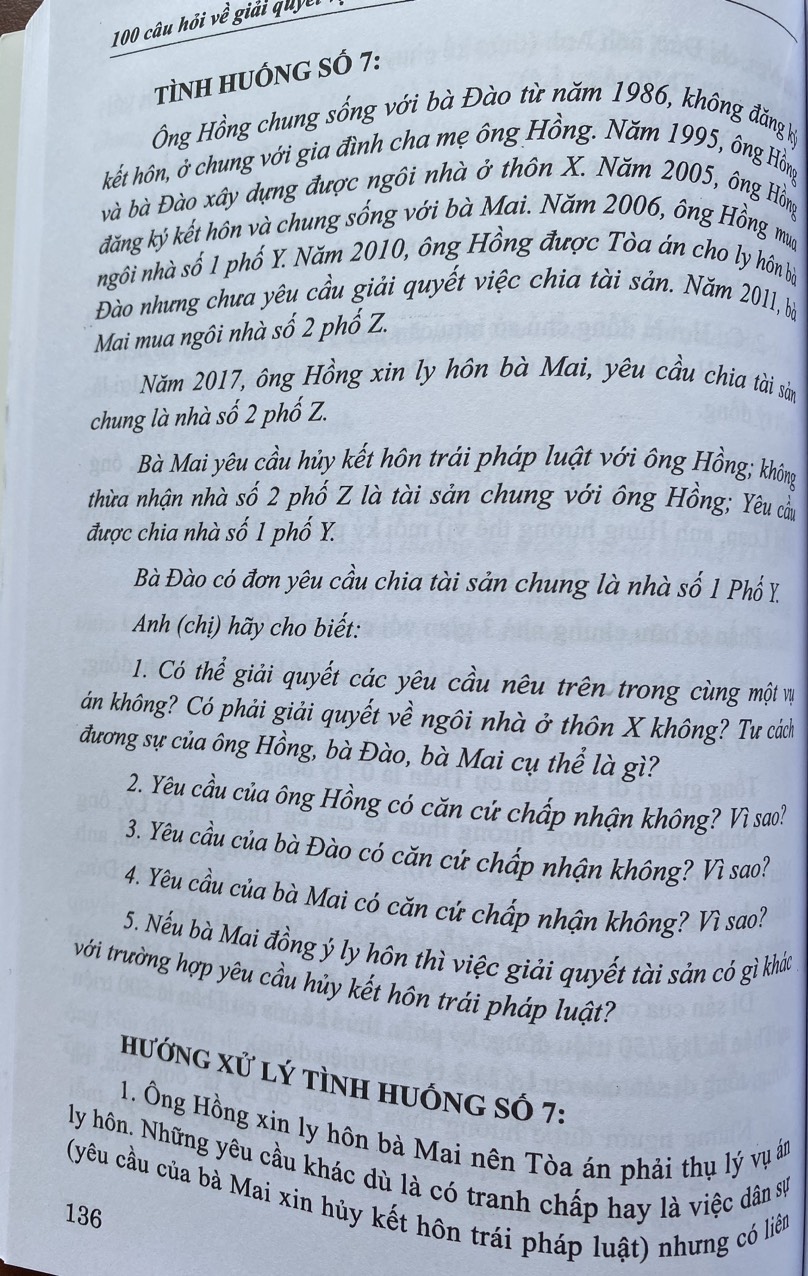 Sách - 100 Câu Hỏi Về Giải Quyết Vụ Việc Hôn Nhân Và Gia Đình Tại Tòa Án