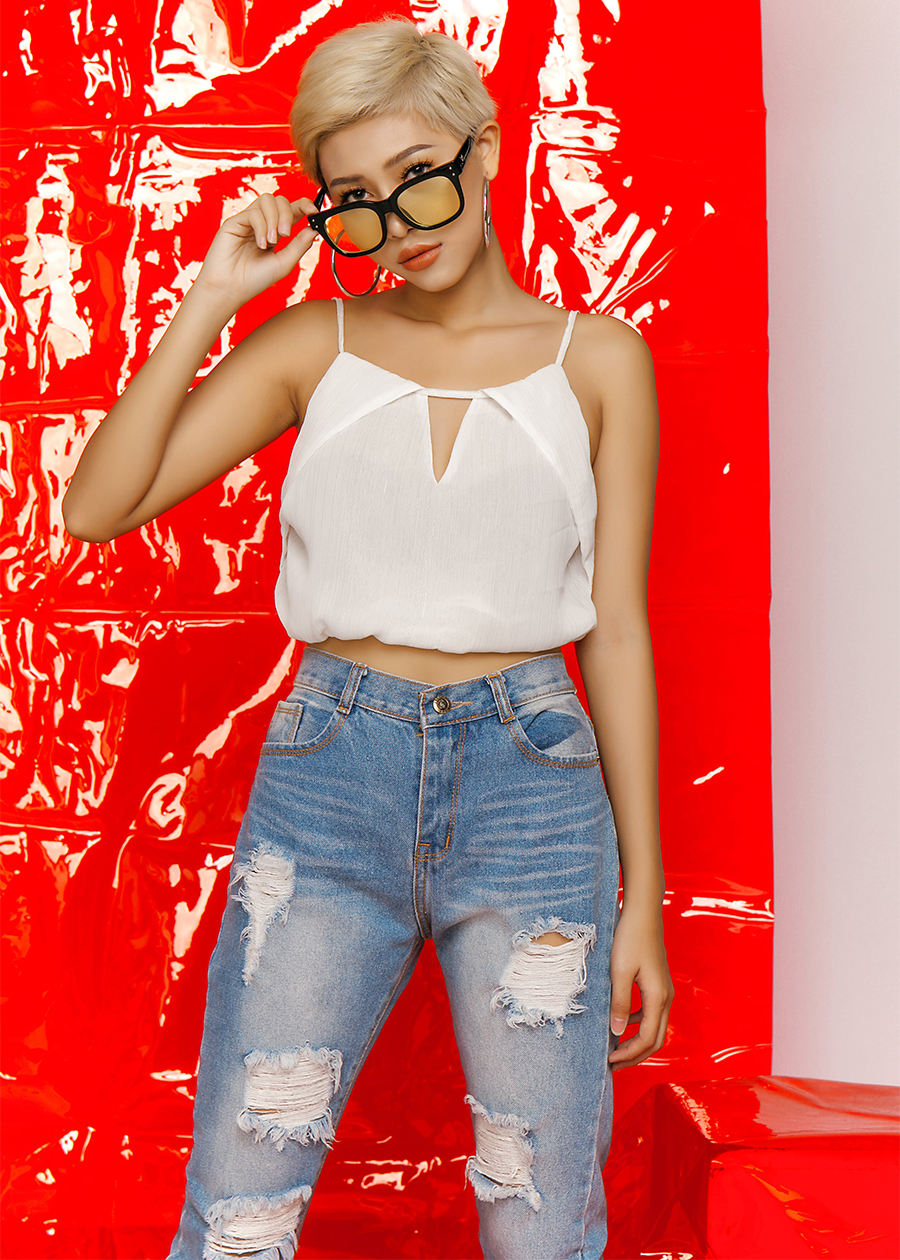 Áo Croptop Nữ Cổ Yếm - Trắng