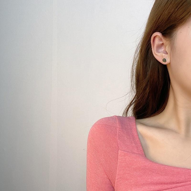 Bông tai nữ thiết kế hình học màu vàng màu đen cá tính phụ kiện trang sức