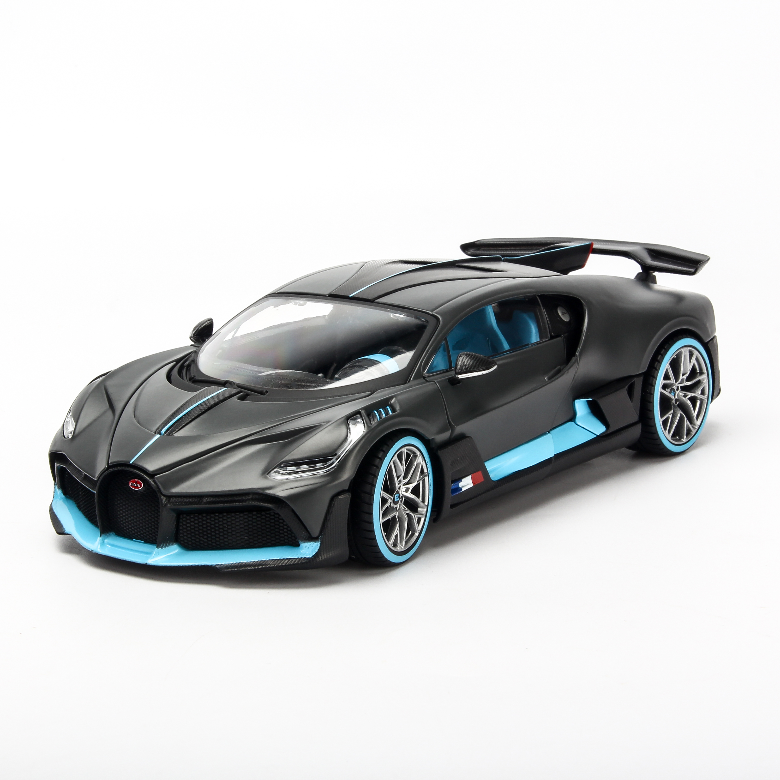 Mô hình xe Bugatti Divo 1:24 Maisto - 31526