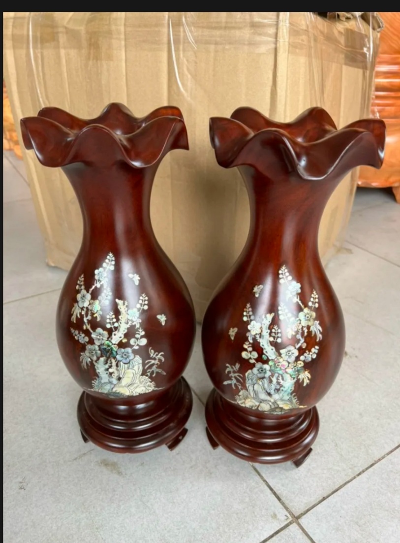 Cặp Lục bình hoa huệ gỗ lim cẩn hoa hàng nguyên khối cao 30cm
