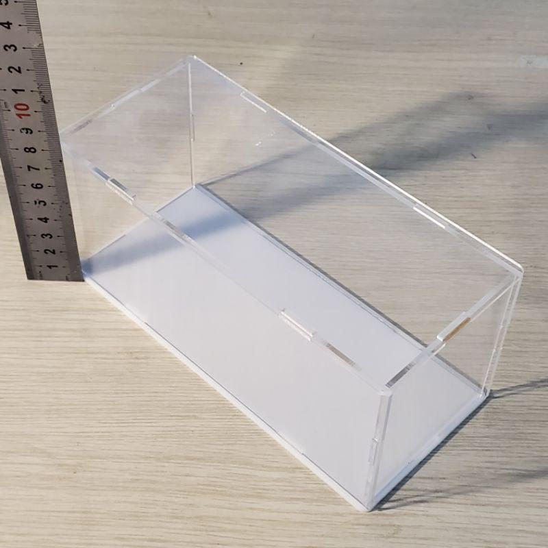Hộp Mica Gồm 6 Tấm tự ráp các cỡ Đế Màu trắng sữa dày 2mm 15x15x8