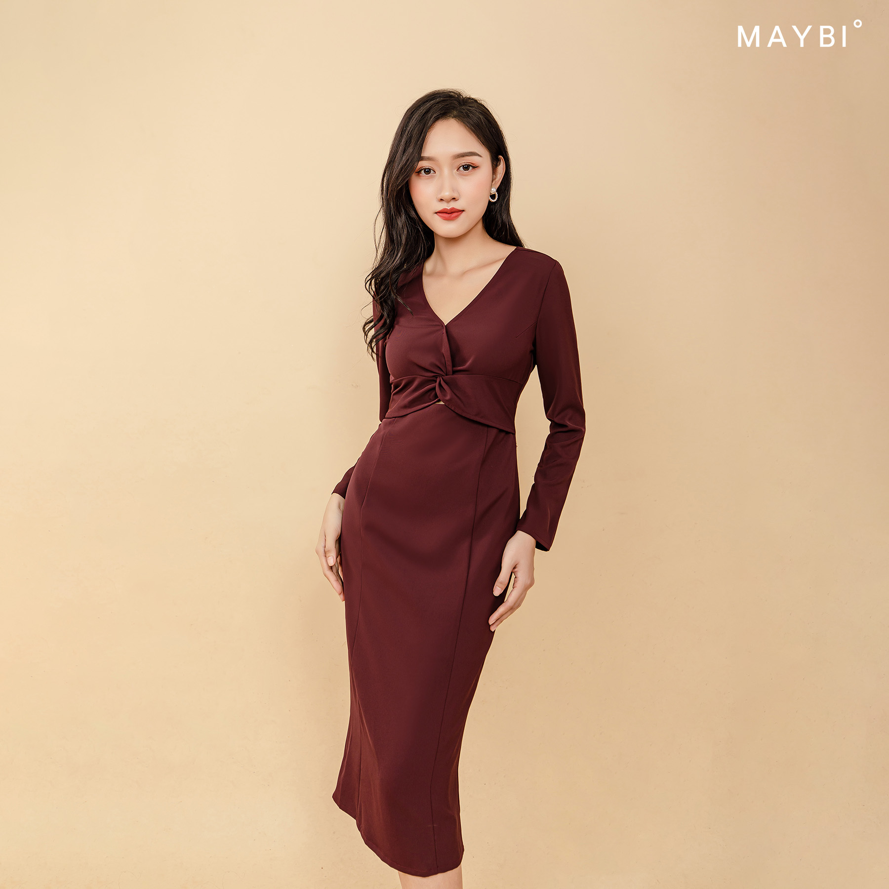 MAYBI - Đầm dài kiểu xoắn tay dài