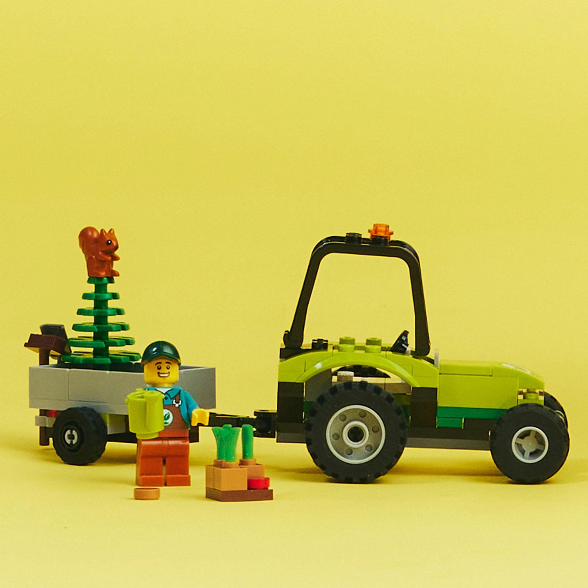 LEGO City 60390 Máy Kéo Trồng Cây Công Viên