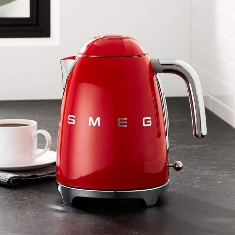 Ấm siêu tốc SMEG KLF05RDEU Hàng Chính Hãng