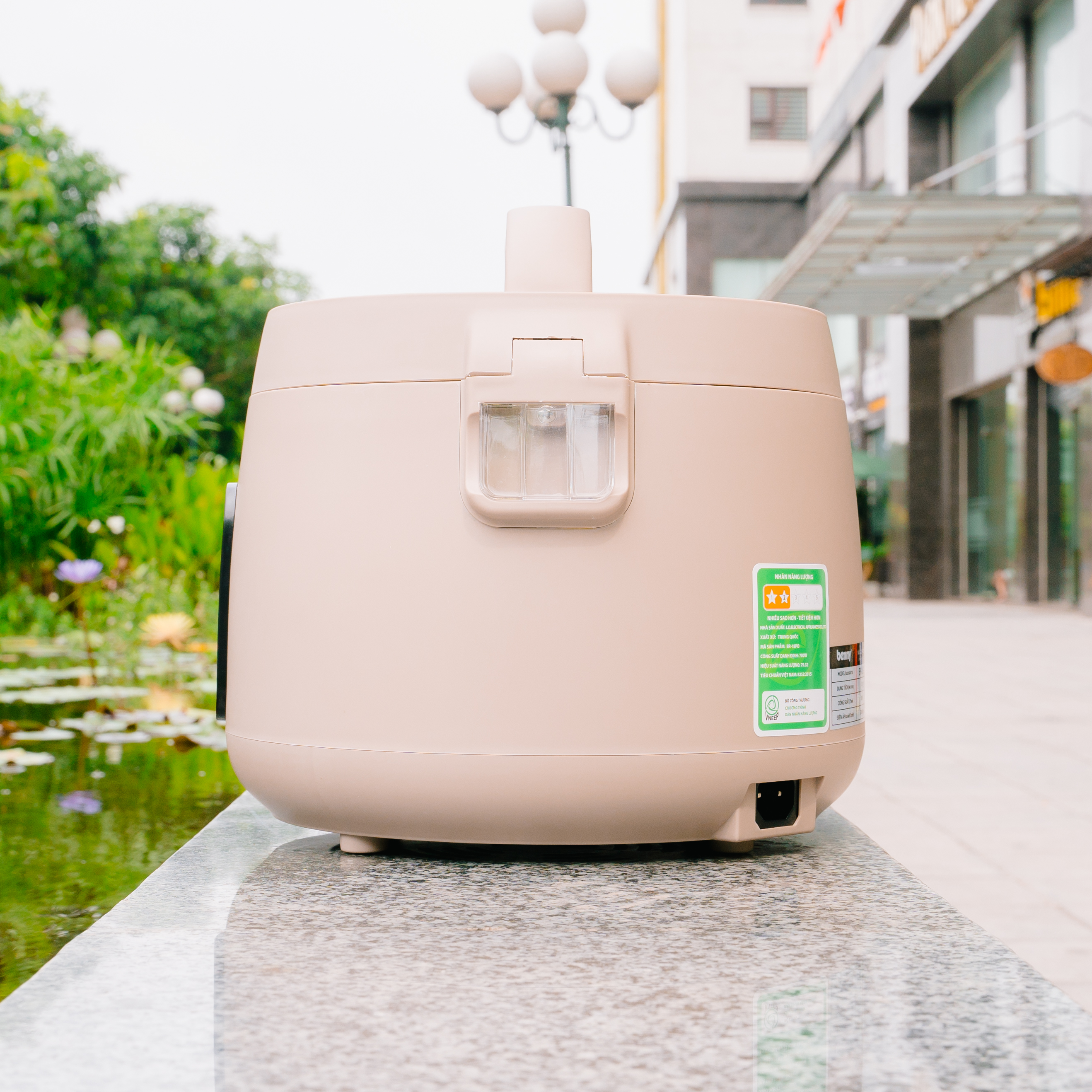 Nồi cơm điện Benny 1,8L BR-18POG - 700W, Màu nâu cafe, Hàng chính hãng - Giá tốt- Bảo hành 12 tháng