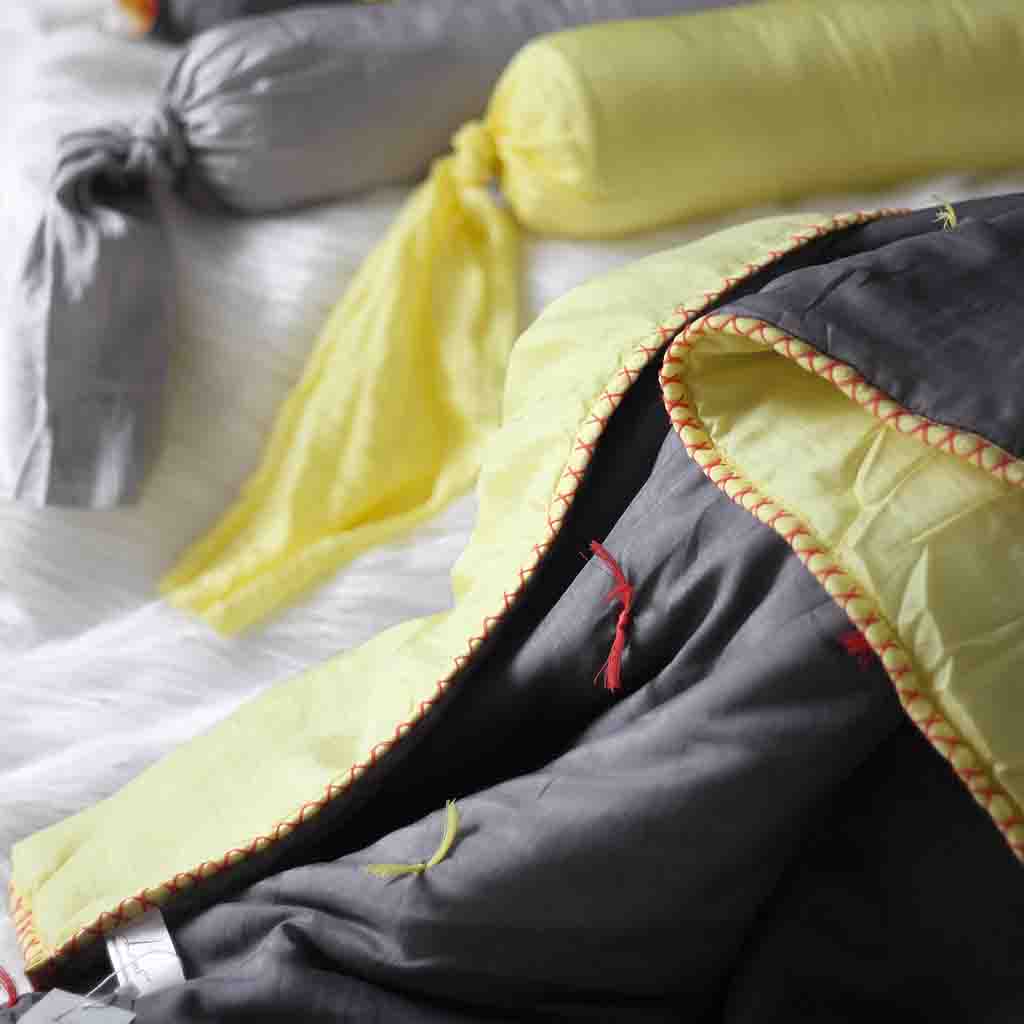 Bộ Chăn & Vỏ Gối Lụa Viền Bo Cho Bé , Chăn Lụa Tơ Tằm Khâu Tay Thủ Công.