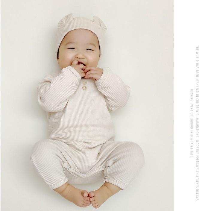 Bodysuit dài tay cotton trơn màu cho bé trai tặng kèm turban gấu xinh xắn, phong cách Hàn Quốc size 0 - 24 tháng