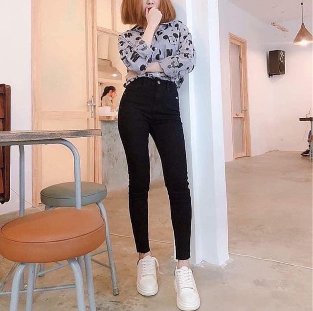 Quần jean nữ đen trơn rách gấu