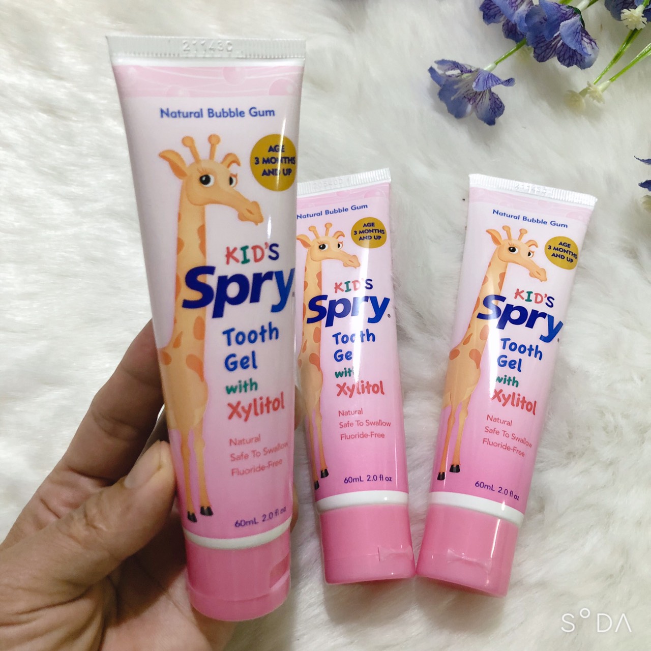 Kem đánh răng trẻ em Kid's Spry 60ml - Mỹ (vị Bubble Gum)