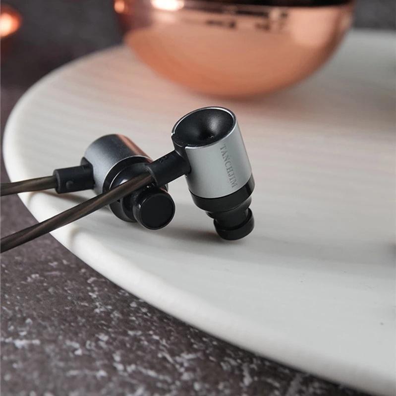 Tai nghe nhét tai phong cách thể thao âm thanh hifi sống động