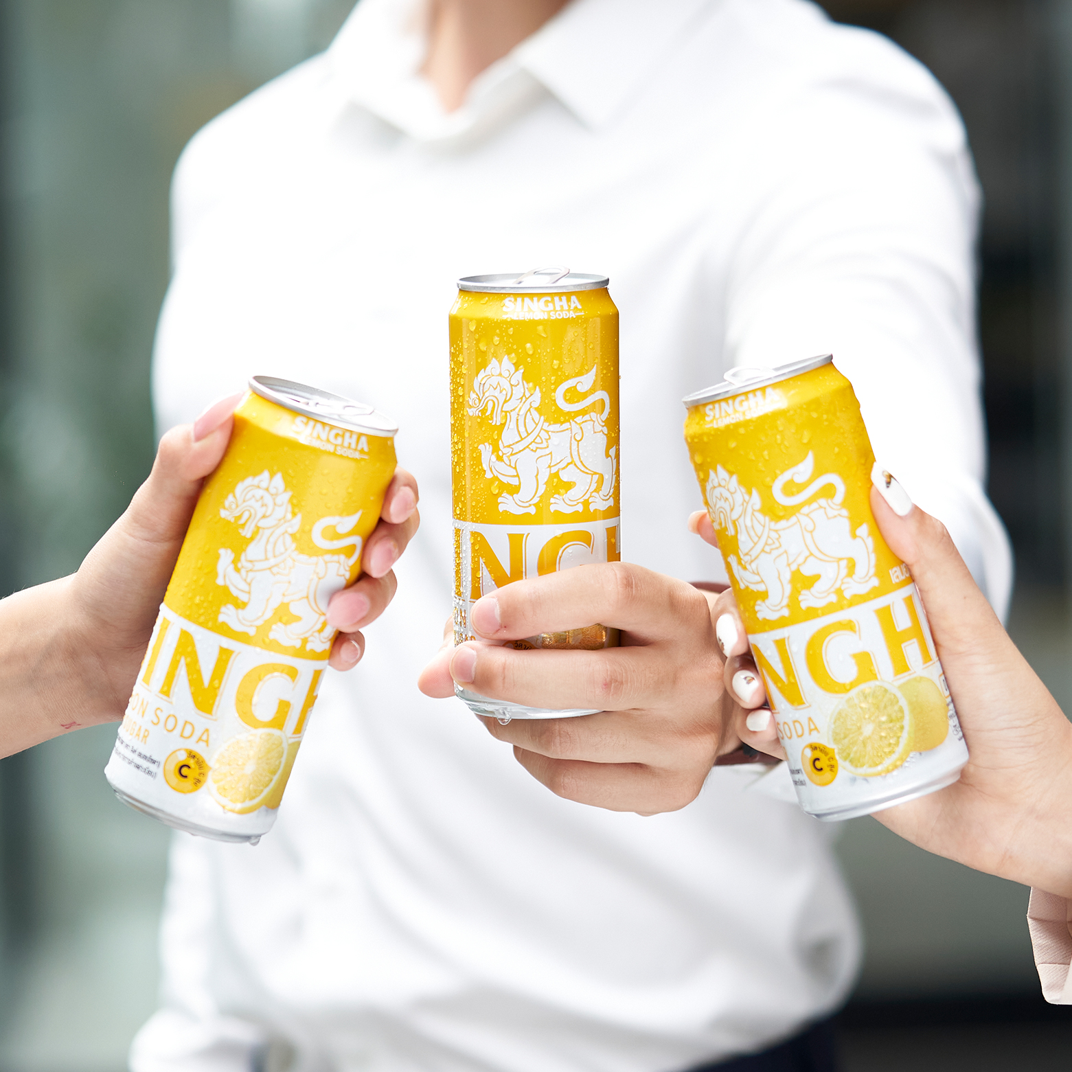 Nước soda chanh SINGHA 4 lốc (6 chai/lốc) X 330 ml