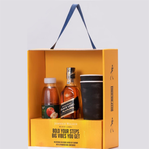 Combo rượu Johnnie Walker Black Label 375ml - Kèm nước trái cây