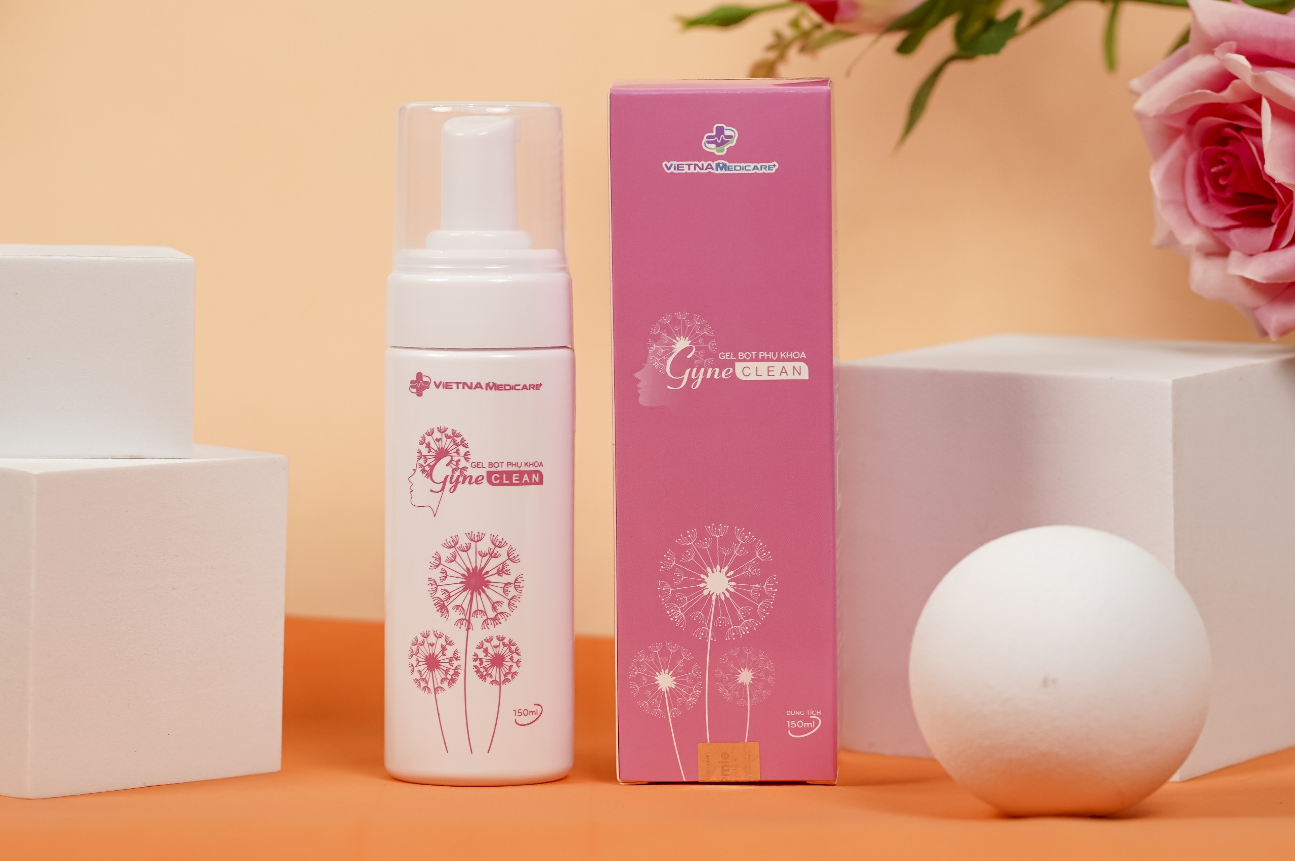 Bọt phụ khoa Việt Nam Medicare-GEL BỌT PHỤ KHOA Gyne CLEAN