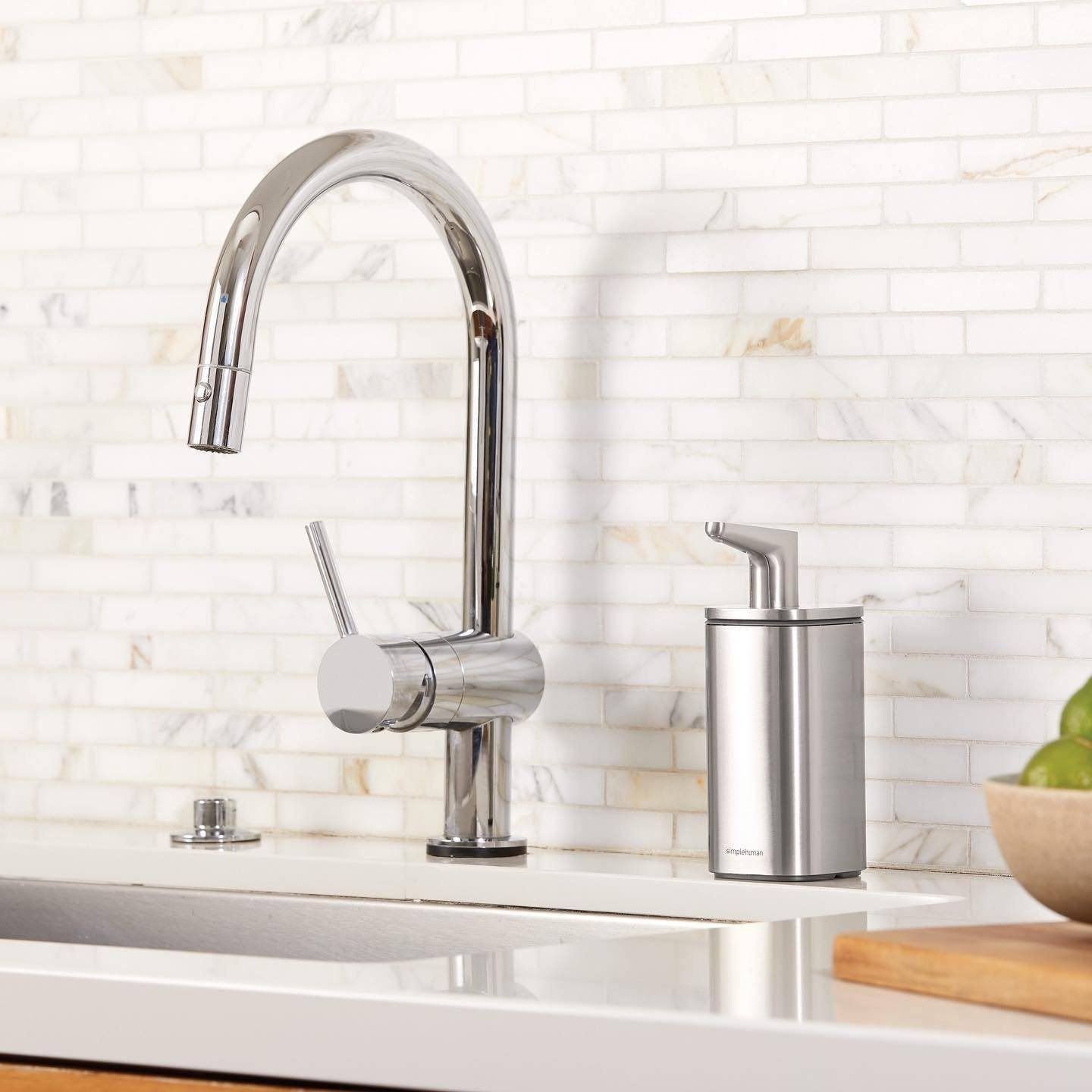 Bình đựng xà phòng Simplehuman dung tích 395 ml