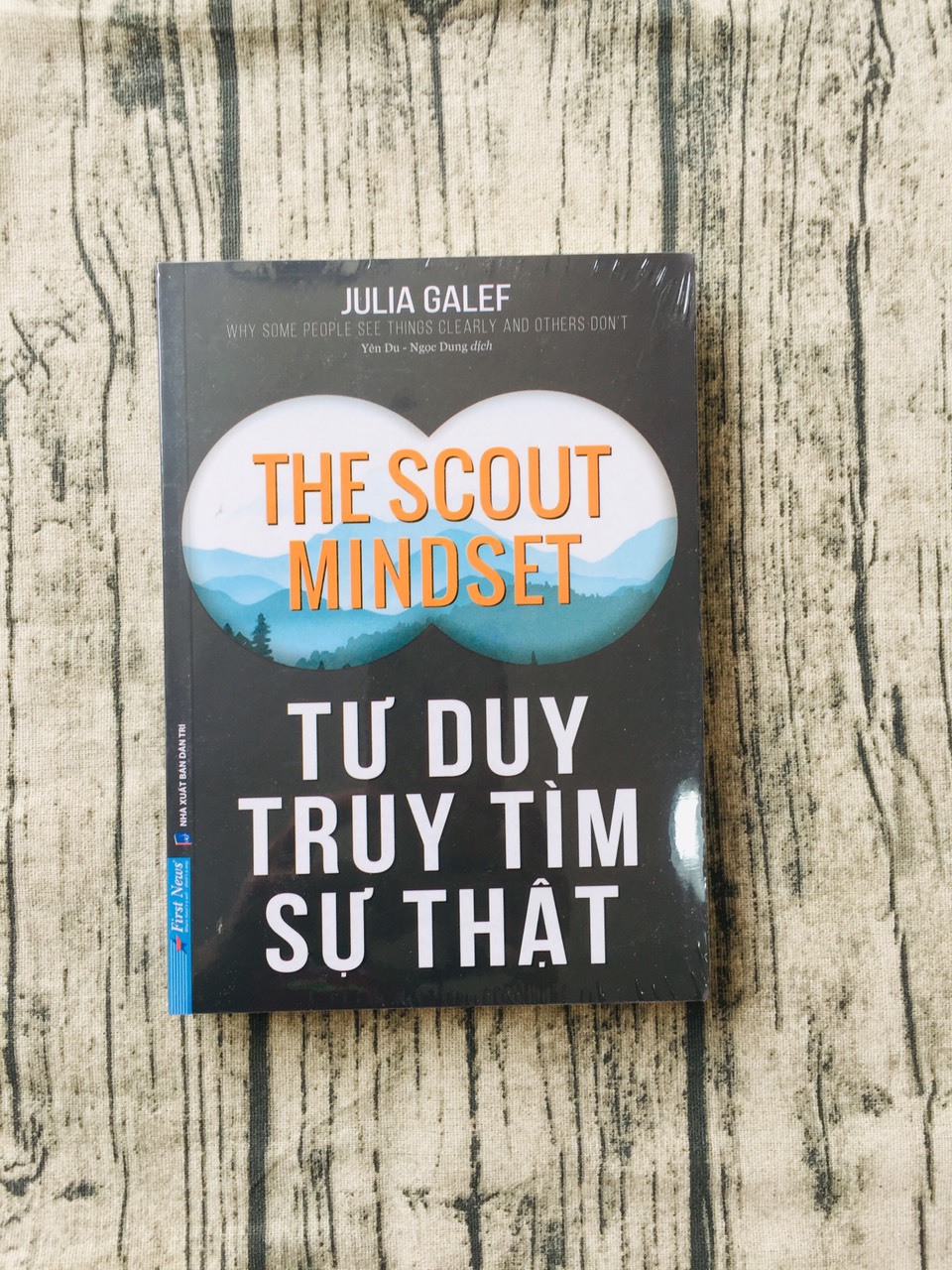 Tư Duy Truy Tìm Sự Thật