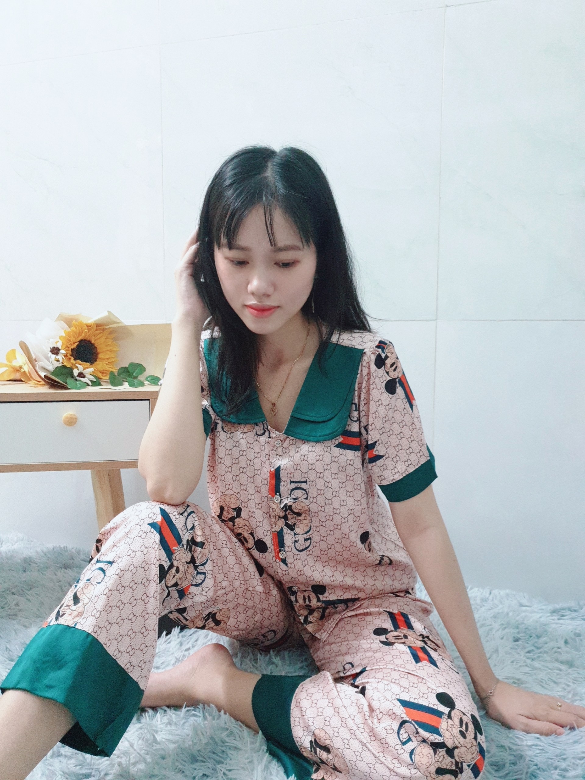 Đồ Bộ Pijama Mặc Nhà Nữ - Kiểu Dáng Dễ Thương, Sang Trọng - Vải Lụa Cao Cấp, Thoáng Mát, Mềm Mịn