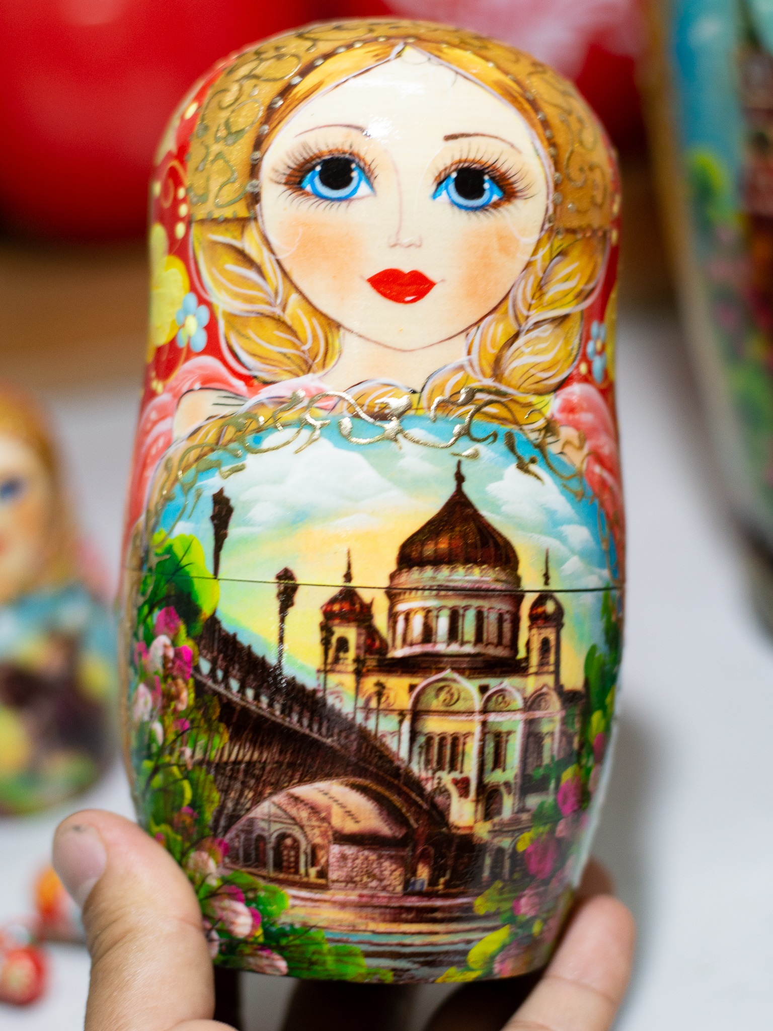 BỘ BÚP BÊ NGA MATRYOSHKA 15 LỚP SIE LỚN 34CM HOA VĂN "PHONG CẢNH MATXCOVA"