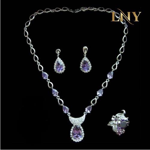 Bộ trang sức tình yêu pha lê tím