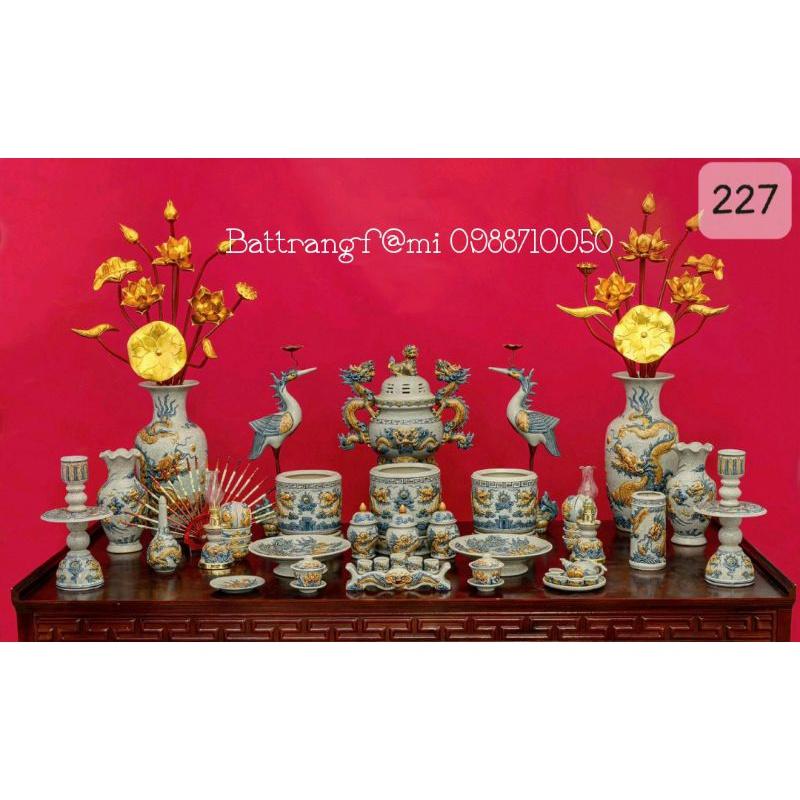 Bộ đồ thờ men rạn cổ Bát Tràng,cho ban thờ dài 127cm,197cm,227cm(không bao gồm hoa sen gỗ)