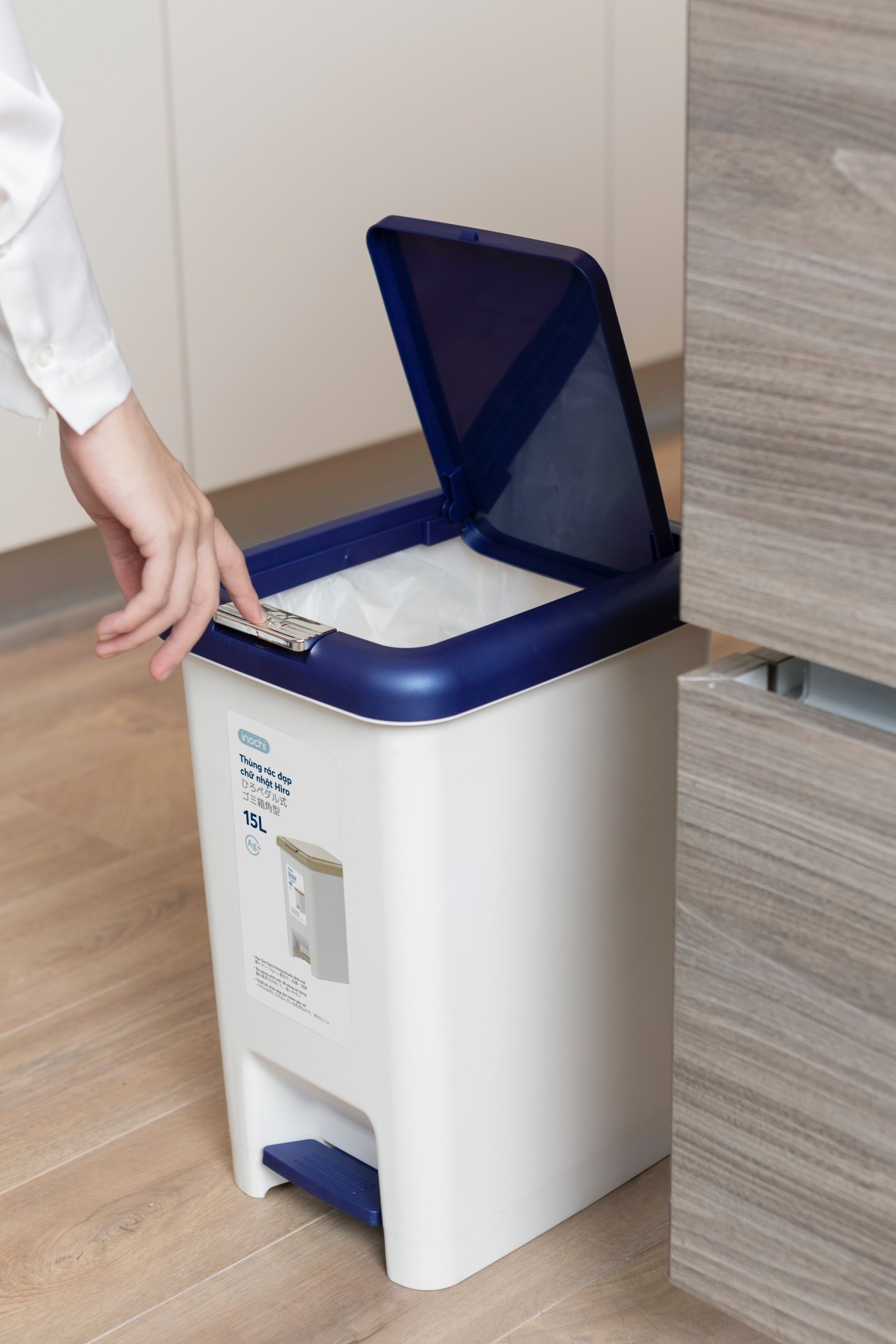 [Loại Kèm Ruột] Thùng rác đạp chữ nhật Hiro 10L (Tặng kèm Sticker) - Chính Hãng INOCHI