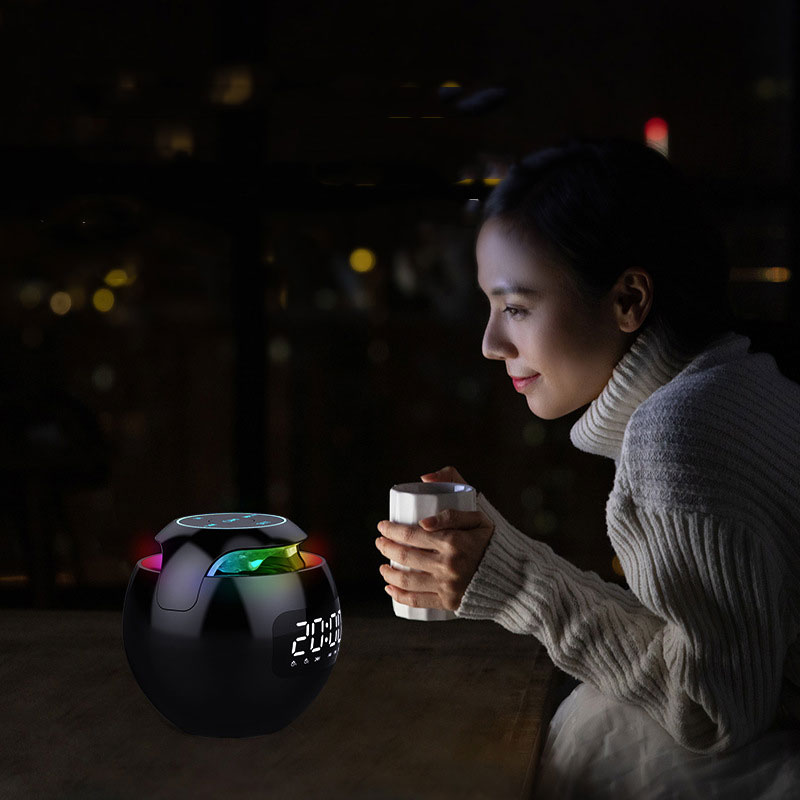 Loa Bluetooth DKB G90 ,Loa Mini Cầm Tay, Âm Thanh Trầm Bay Bổng, Bluetooth 5.0, Có Led RGB, Đồng Hồ Hẹn Giờ, Đài FM, Khe Cắm Thẻ Nhớ - Hàng Chính Hãng