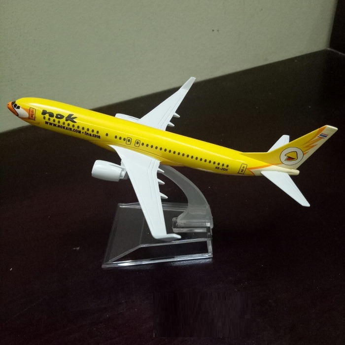 Mô hình máy bay tĩnh B747 Nok Air 16cm (Yellow)