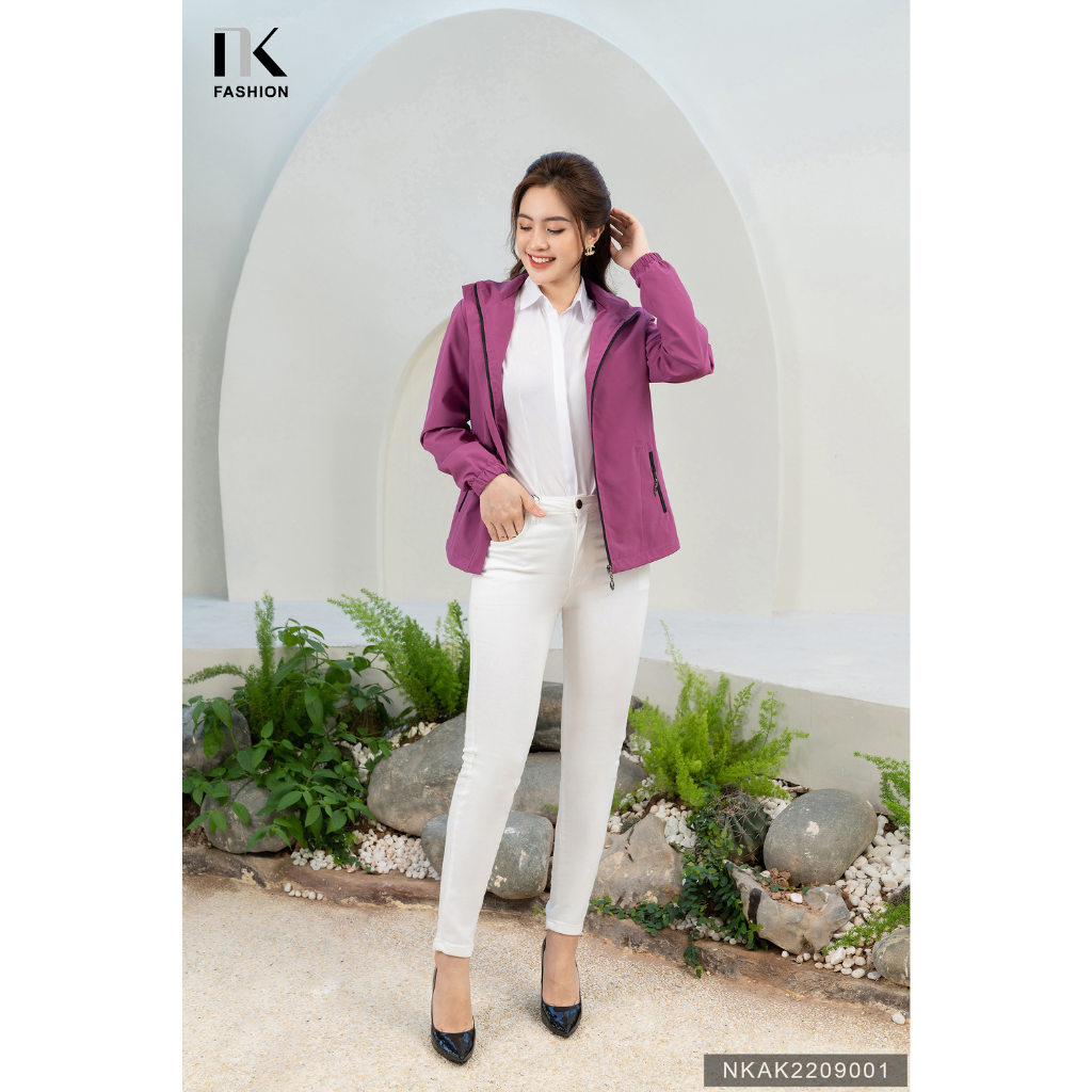 Áo Khoác Gió 3 Túi Thêu Tay NK FASHION Màu Sắc Nhã Nhặn, Thiết Kế Thanh Lịch Cho Nữ NKAK2209001