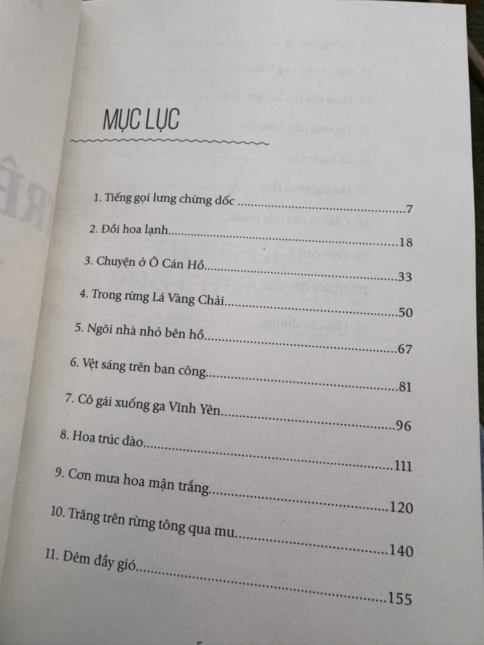 TRÊN ĐẢO - Phạm Duy Nghĩa – Trần Lê Book – Nxb Văn Học