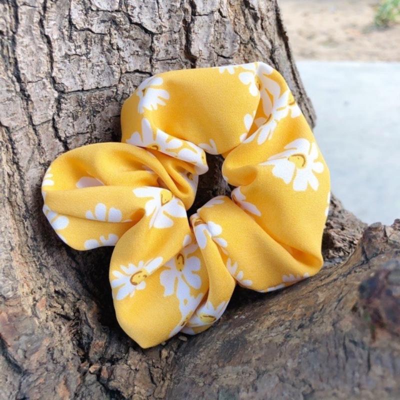 Dây Buộc Tóc Scrunchies Vải Lụa Cao Cấp Họa Tiết Hoa Cúc Xinh Xắn Dễ Thương N05