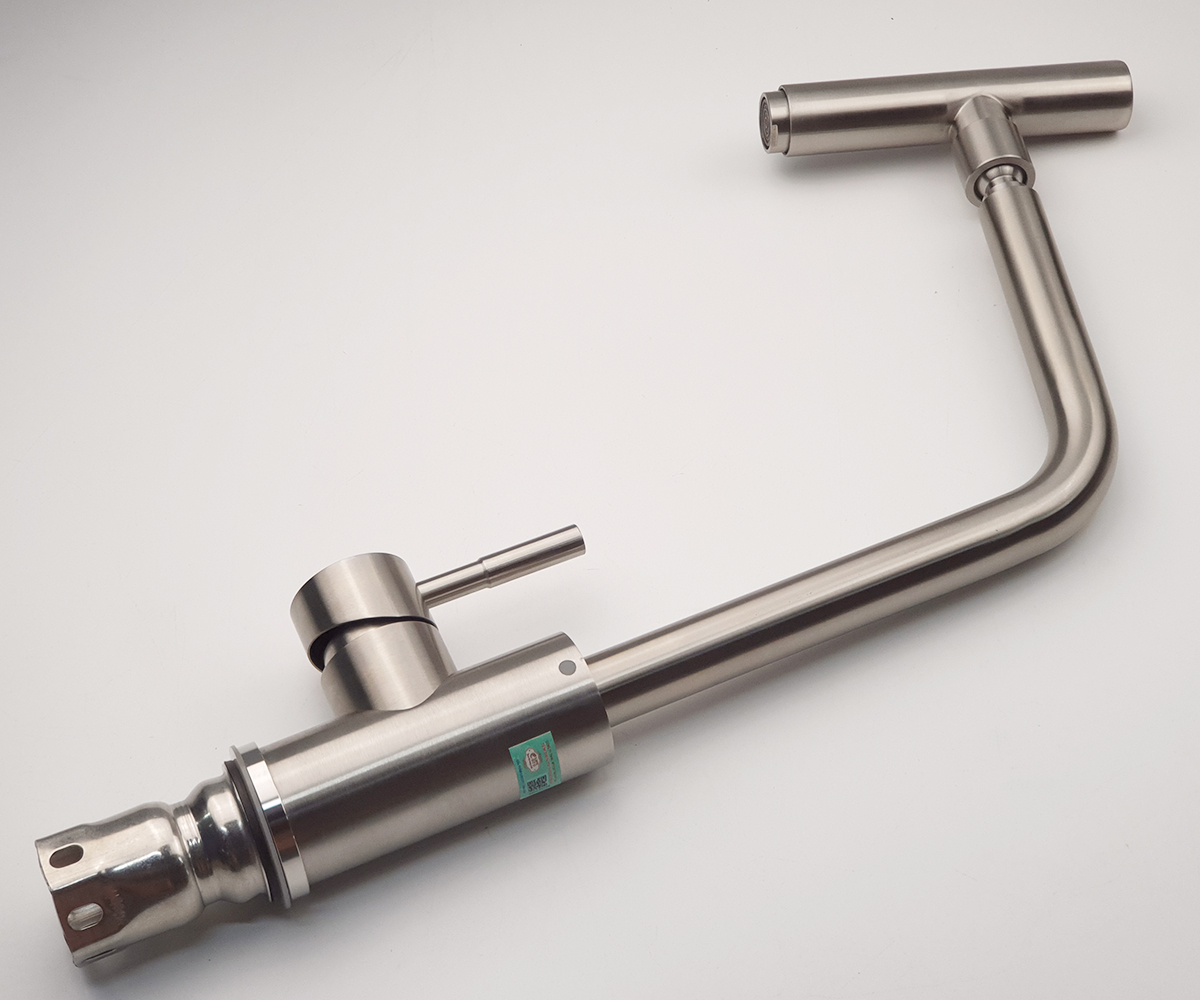 Vòi rửa chén nóng lạnh Inox SUS 304 nguyên khối đầu vòi xoay 360 độ Eurolife EL-T031