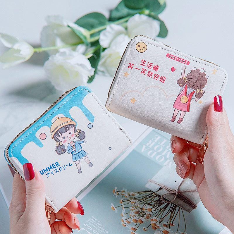 Ví Da PU Mini Cầm Tay Họa Tiết Cô Gái Summer Xinh Xắn Nhiều Ngăn Có Khóa Kéo Bóp Nữ Cute Hot Trend Dễ Thương