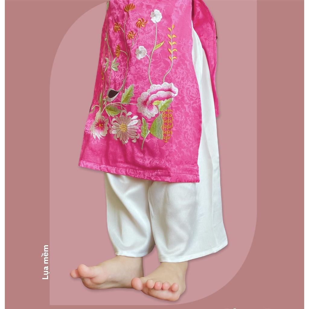 Áo Dài Lụa Truyền Thống Hàng Thiết Kế Cao Cấp Chubby Beans Thêu Tay Tinh Xảo