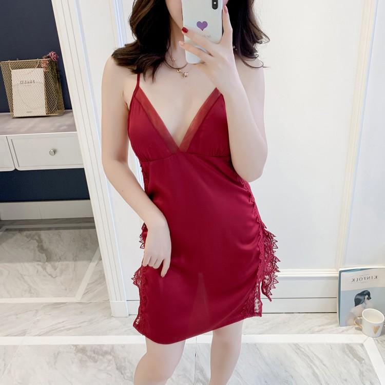 Váy ngủ xẻ hông phối ren cực gợi cảm Sherry Store S126