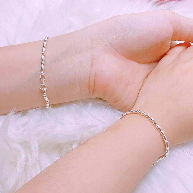 Lắc tay bi bạc cho mẹ và bé