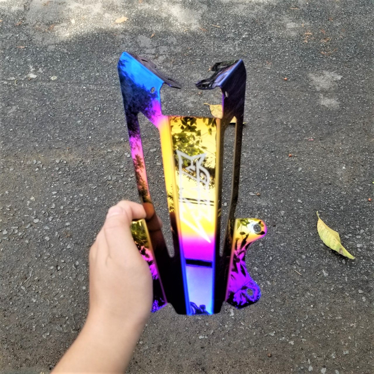 Bass dè sau lên màu dành cho dòng Exciter 150 kiểu