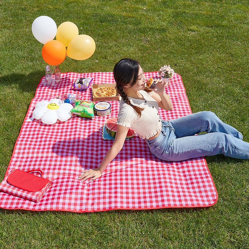 Bạt, Thảm Picnic Dã Ngoại Ngoài Trời Gấp Gọn Chống Thấm Nước Chống Ẩm Khi Cắm Trại , Tổ Chức Ăn Uống , Du Lịch Phượt