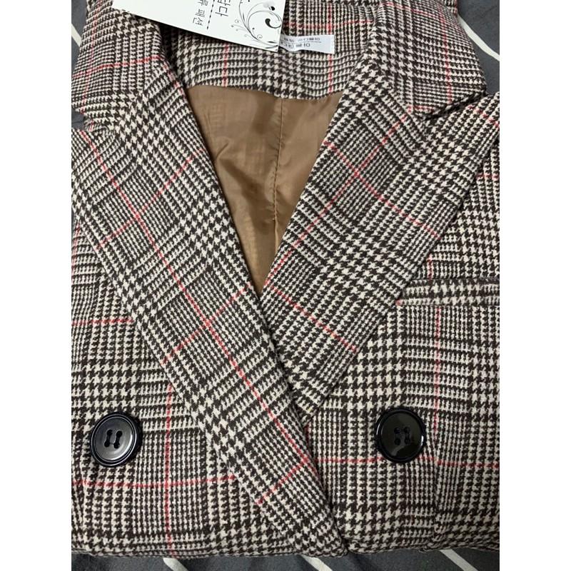 Áo khoác nữÁo khoác blazer kẻ nâu tây siêu sang choảnh