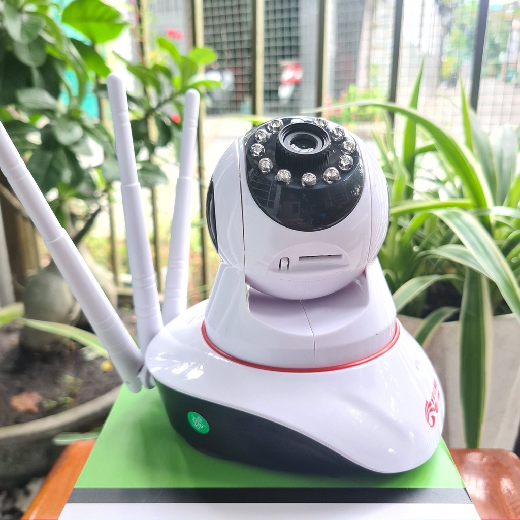 Camera Yoosee 3 râu 3.0MPX 11 led xoay 360 độ, hỗ trợ hiển thị Full HD, đàm thoại hai chiều, kèm thẻ nhớ 32Gb, hàng nhập khẩu