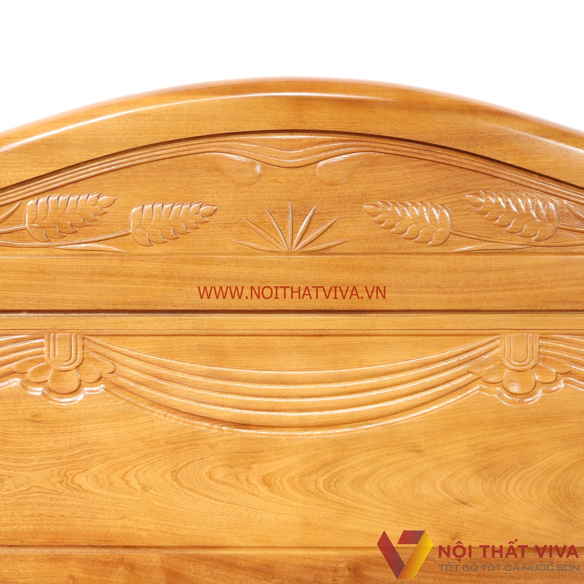 Giường Ngủ Gỗ Xoan Đào Đầu Vòm Chạm Hoa Văn Tinh Xảo Đẹp