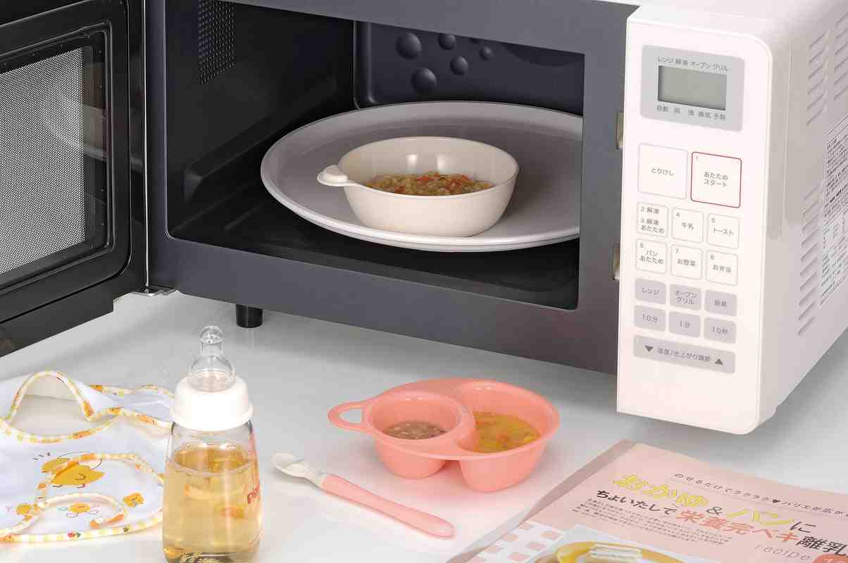 Bát nhựa chịu nhiệt lò vi sóng chia ngăn - Hàng Nội Địa Nhật