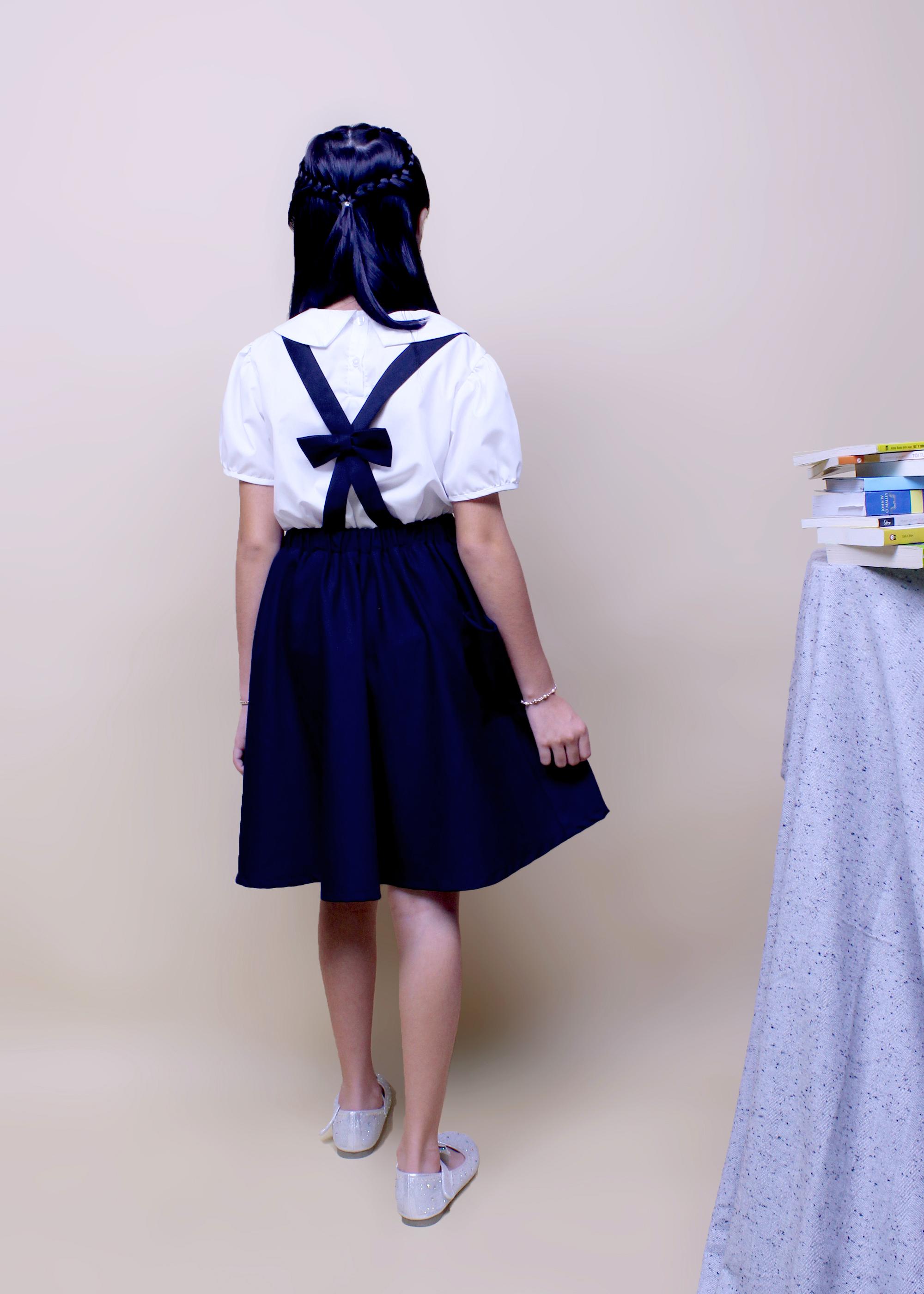 Chân váy yếm cho học sinh có túi cho bé gái đi học, đồng phục học sinh nữ cấp 1 và cấp 2, vải cotton GDP008 JADINY