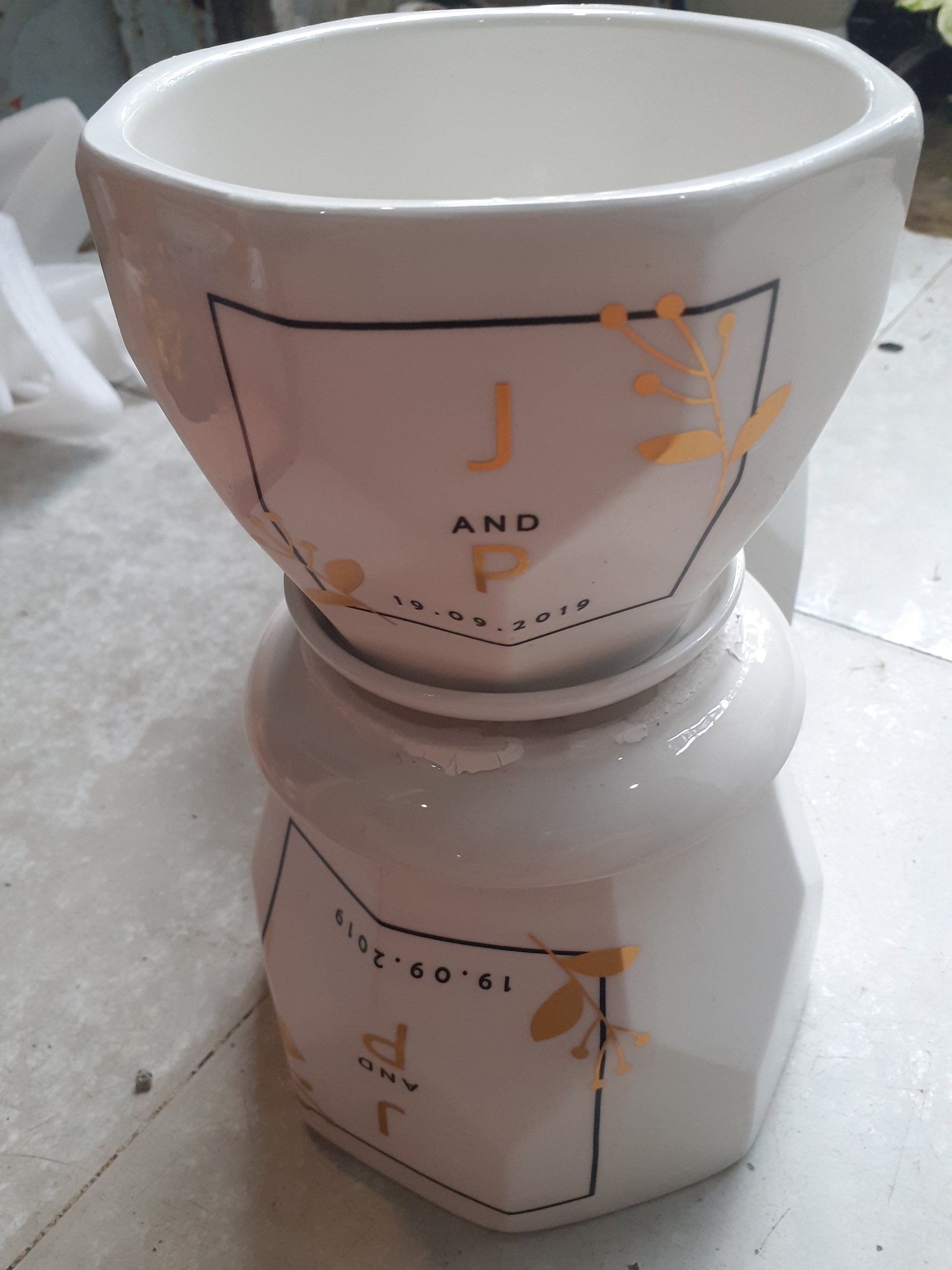 BỘ 3 Chậu kèm dĩa BÁT GIÁC J&P . 1 CHẬU SIZE TRUNG .